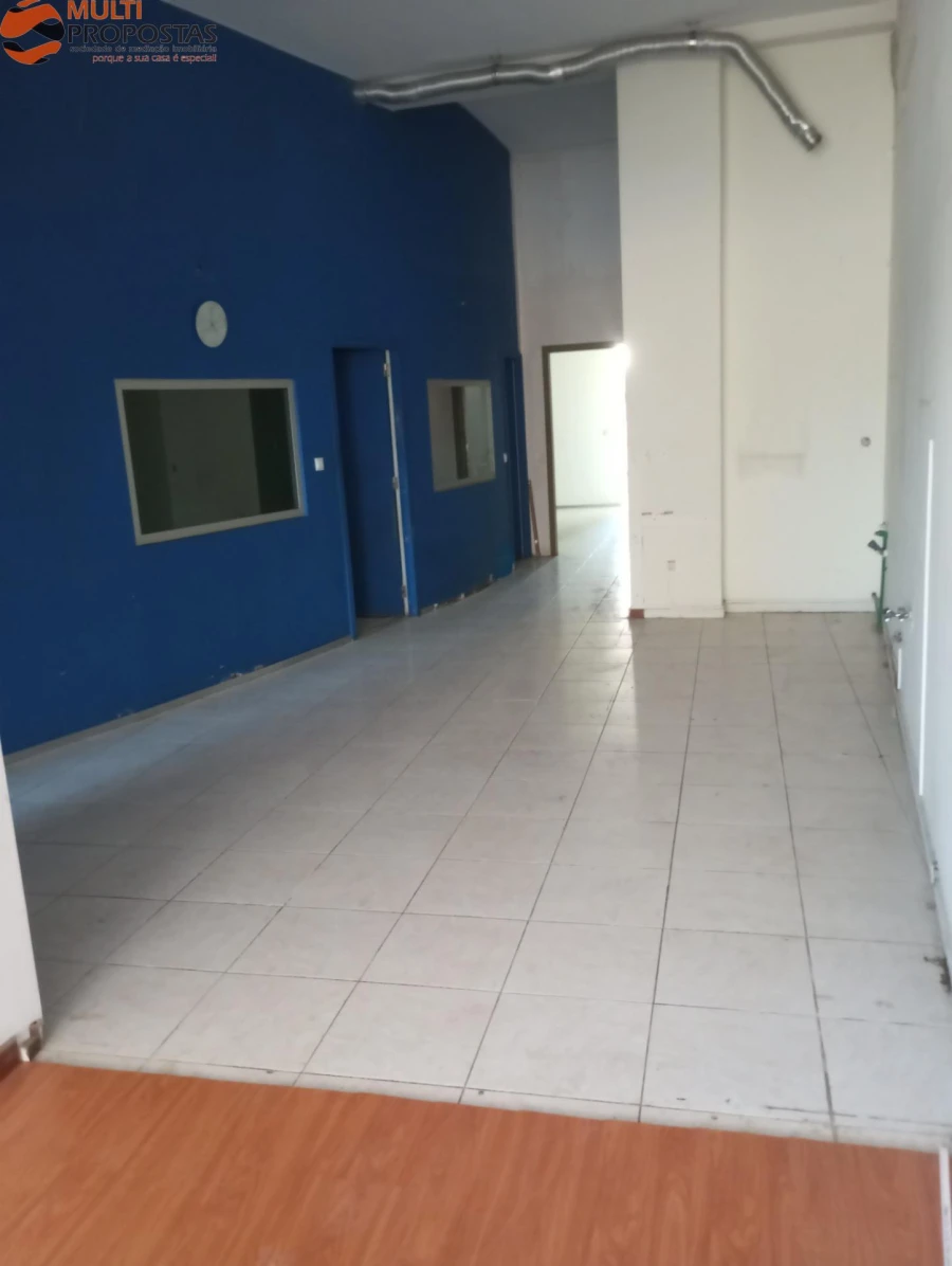 Negócio para Venda em Braga (Maximinos, Sé e Cividade) Foto 4