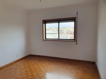 Apartamento T1 para Venda em Rio Tinto