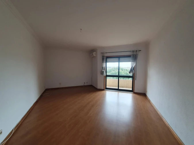 Apartamento T1 para Venda em Rio Tinto Foto 5