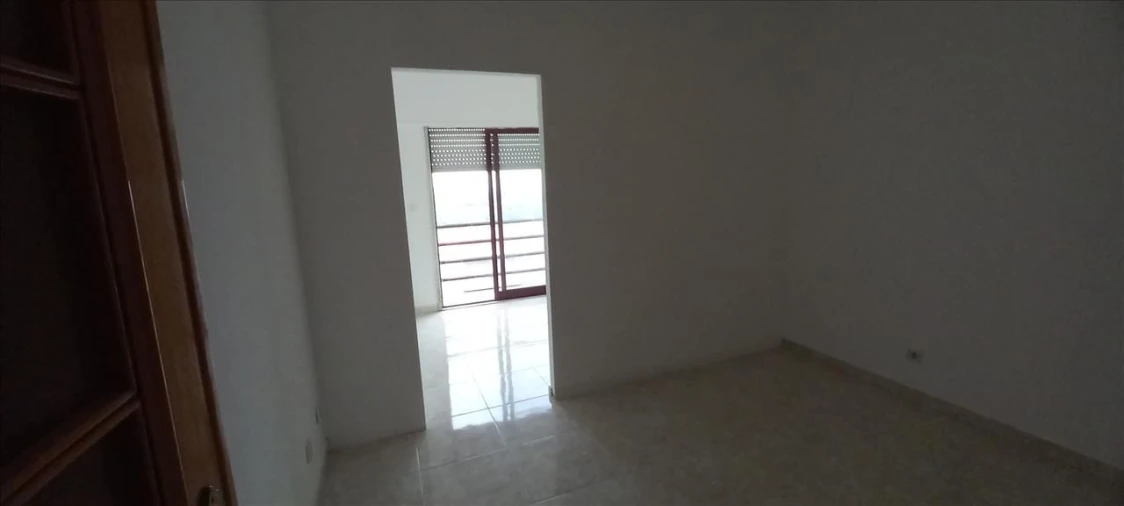 Apartamento T2 para Venda em Encosta do Sol Foto 2