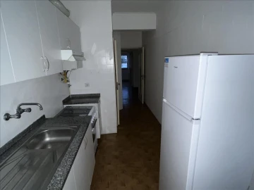 Apartamento T2 para Venda em Agualva e Mira-Sintra