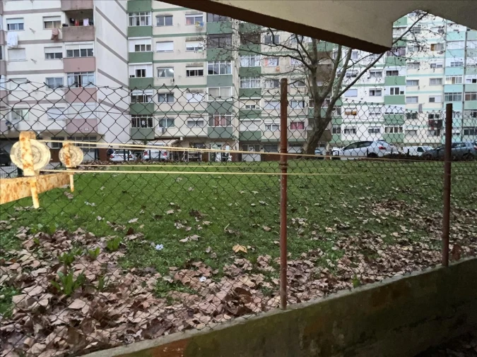 Apartamento T2 para Venda em Agualva e Mira-Sintra Foto 13