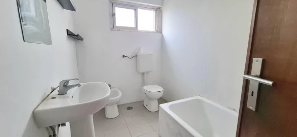 Apartamento T3 para Venda em Agualva e Mira-Sintra
