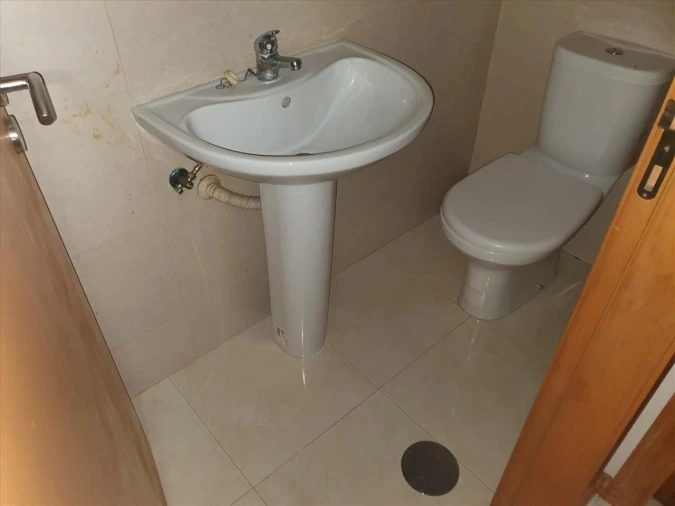Apartamento T2 para Venda em Canelas Foto 10