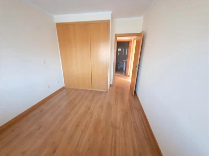 Apartamento T2 para Venda em Canelas Foto 8