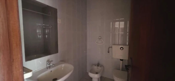 Apartamento T3 para Venda em Caldelas