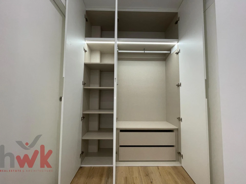 Apartamento T2 para Venda em Santo Antonio dos Olivais Foto 30