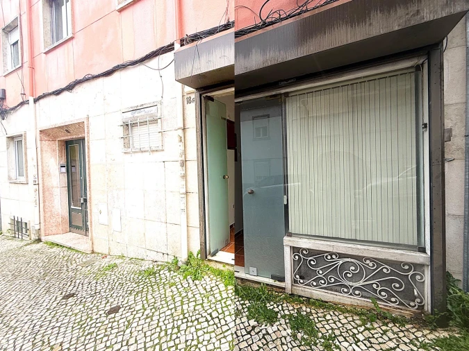 Negócio para Arrendamento em Avenidas Novas Foto 1