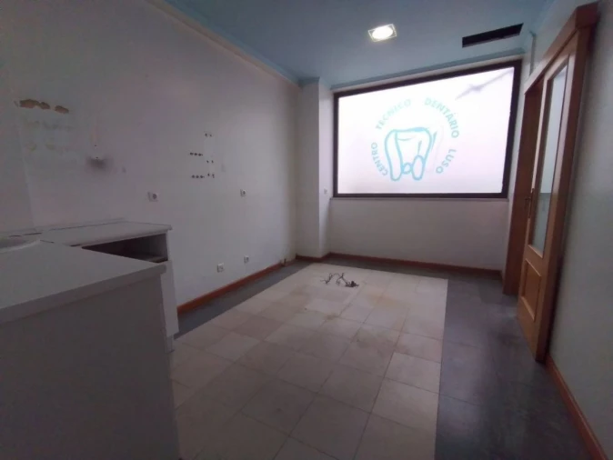 Negócio para Venda em Barreiro e Lavradio Foto 8