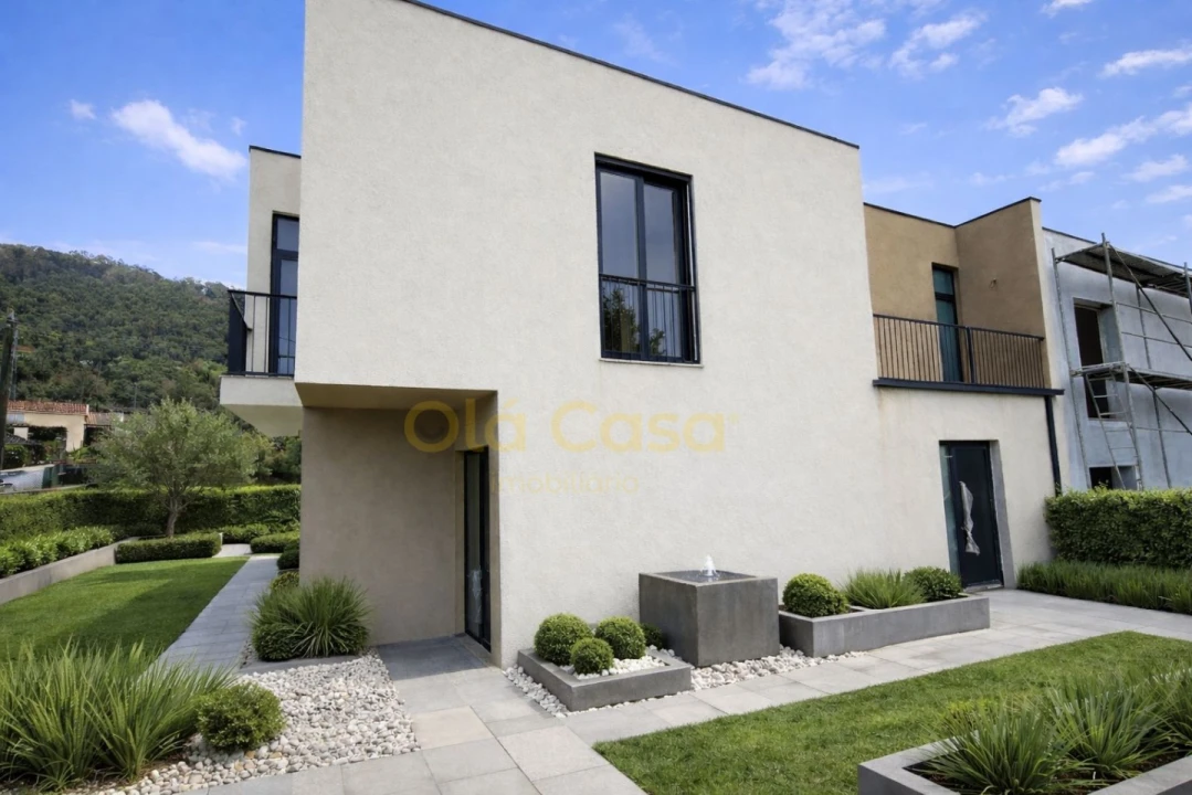 Moradia T3 para Venda em Santo Tirso, Couto (Santa Cristina e São Miguel) e Burgães Foto 20