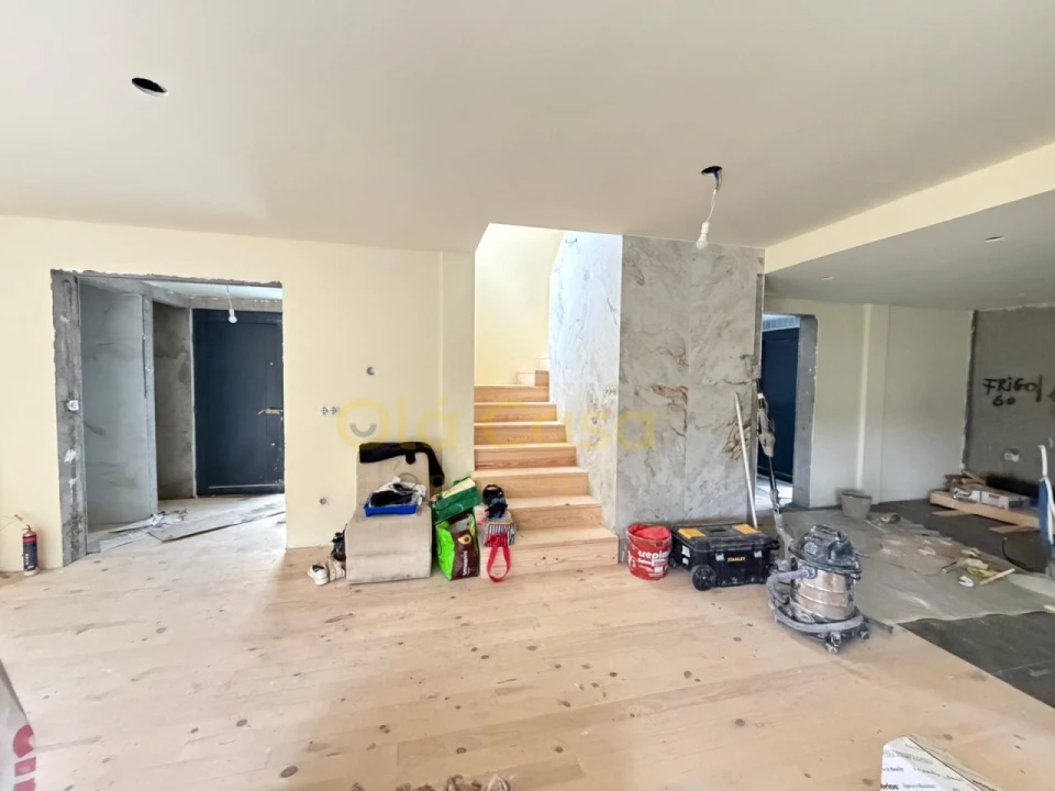 Moradia T3 para Venda em Santo Tirso, Couto (Santa Cristina e São Miguel) e Burgães Foto 2