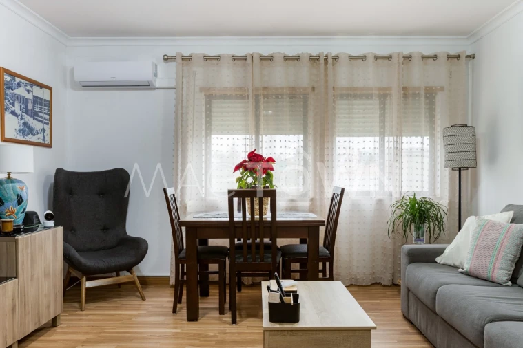 Apartamento T4 para Venda em Marvila Foto 4