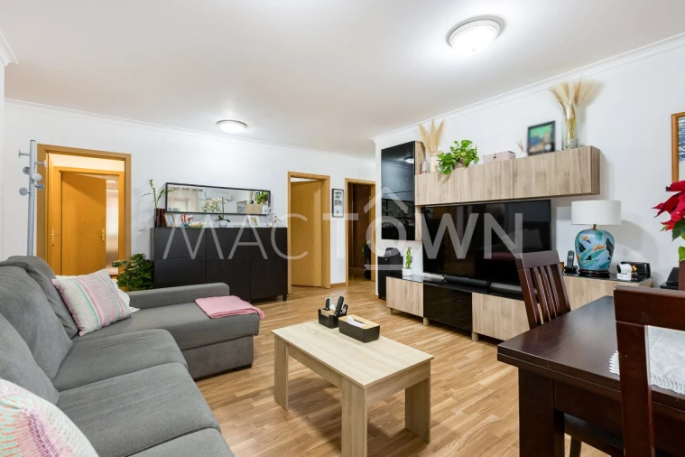 Apartamento T4 para Venda em Marvila Foto 8