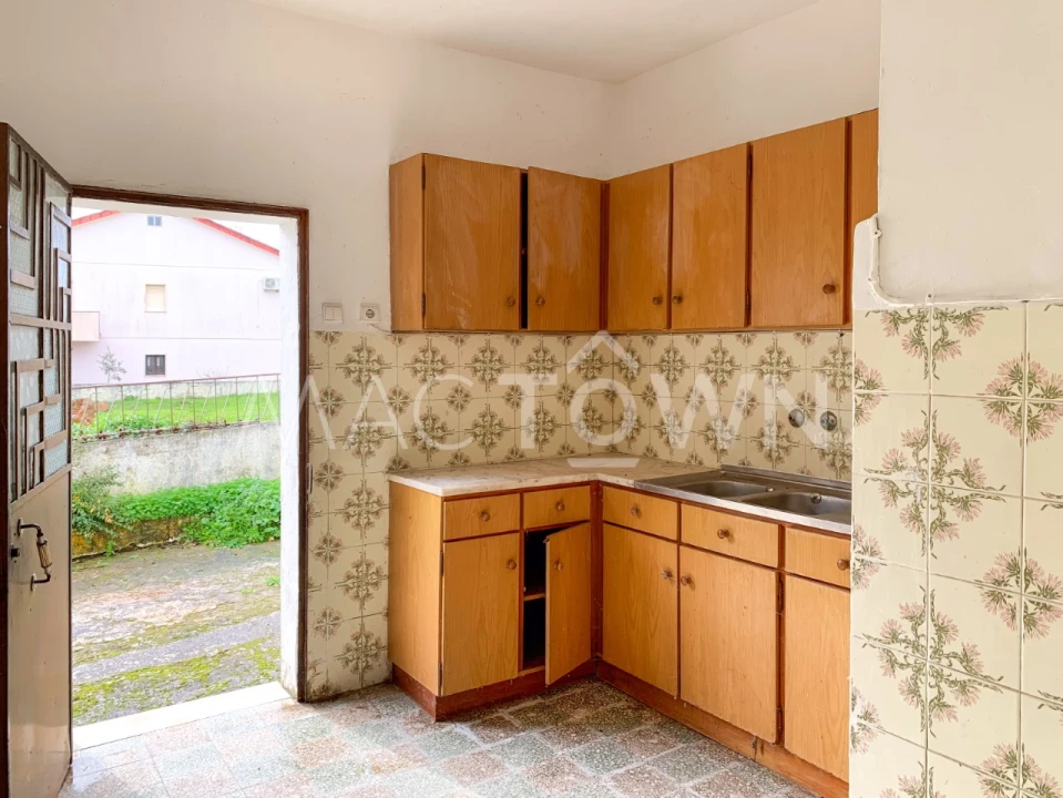 Moradia T4 para Venda em Malhou, Louriceira e Espinheiro Foto 2