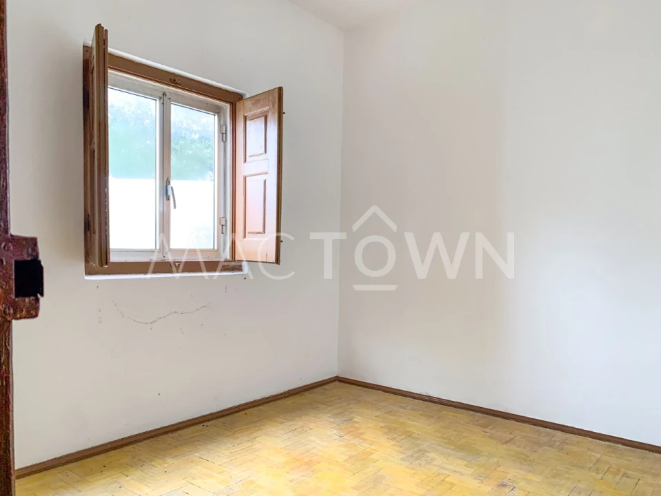 Moradia T4 para Venda em Malhou, Louriceira e Espinheiro Foto 4