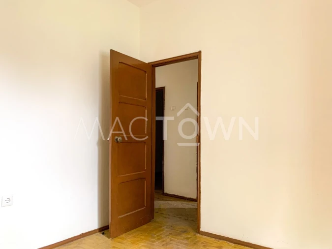 Moradia T4 para Venda em Malhou, Louriceira e Espinheiro Foto 5