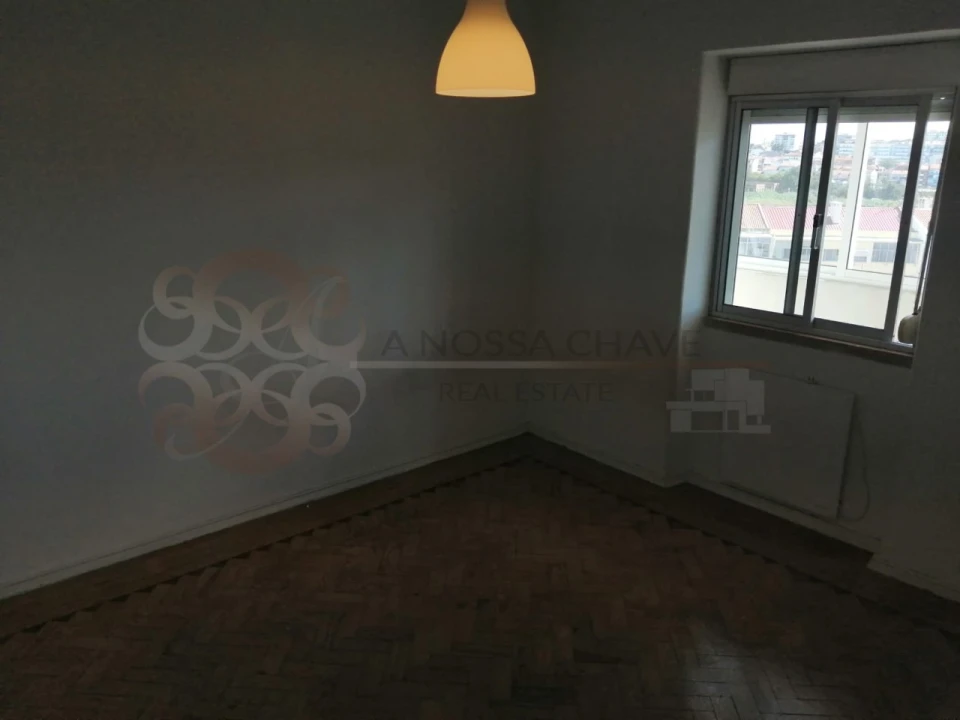 Apartamento T2 para Venda em Amora Foto 8