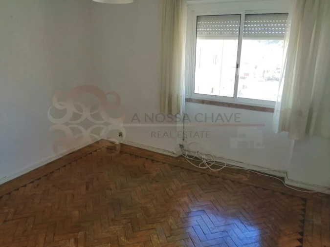 Apartamento T2 para Venda em Amora Foto 12