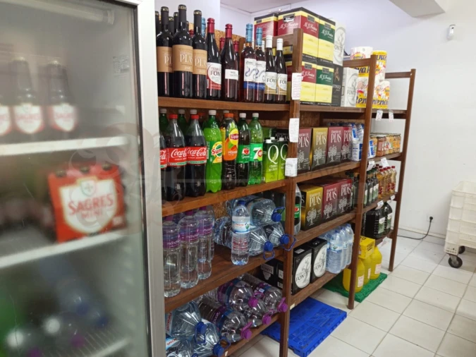 Negócio para Cedência de Quotas em Charneca de Caparica e Sobreda Foto 3