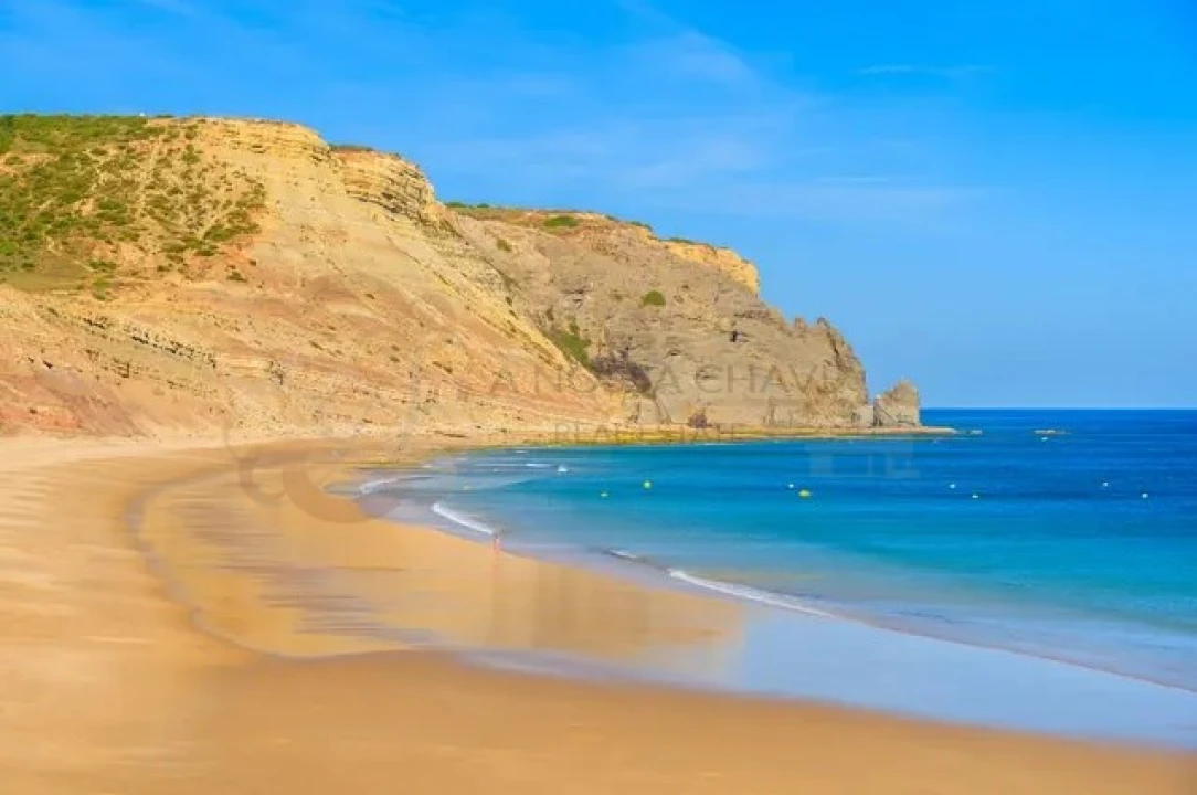 Apartamento T2 para Venda em Charneca de Caparica e Sobreda Foto 27