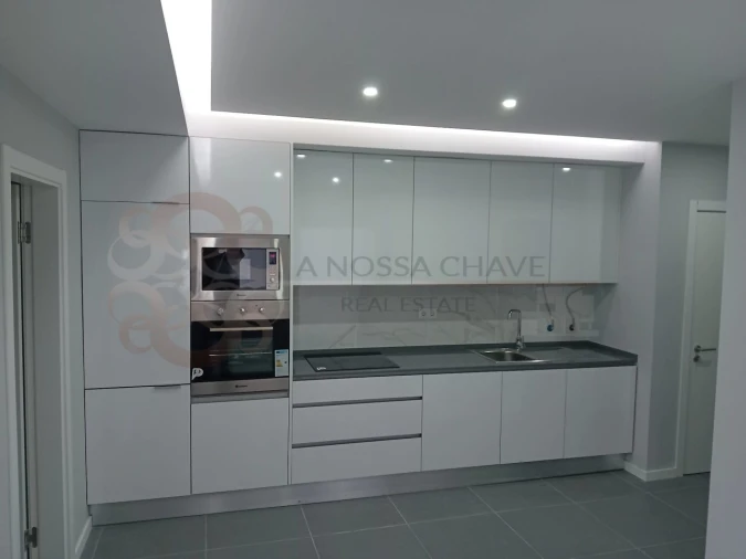 Apartamento T2 para Venda em Charneca de Caparica e Sobreda Foto 5