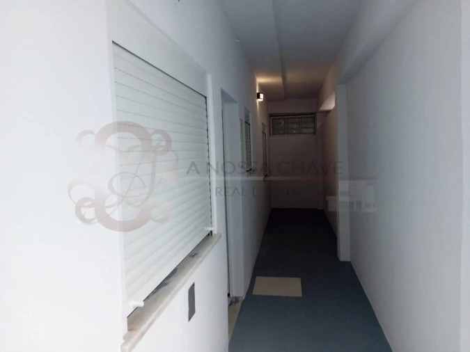 Apartamento T2 para Venda em Charneca de Caparica e Sobreda Foto 21