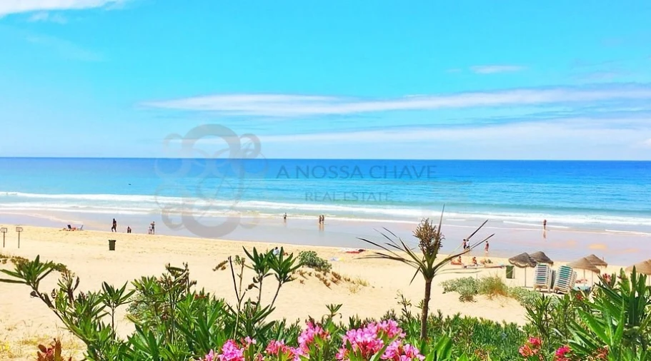 Apartamento T2 para Venda em Charneca de Caparica e Sobreda Foto 30