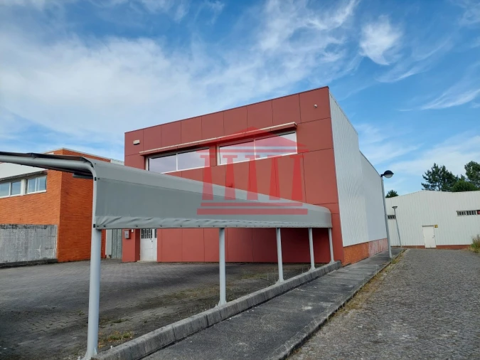 Armazém para Venda em Barcelos, V.Boa, V.Frescainha Foto 4