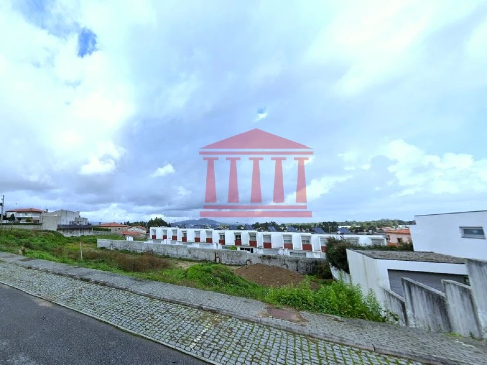 Terreno para Venda em Gamil e Midões Foto 15