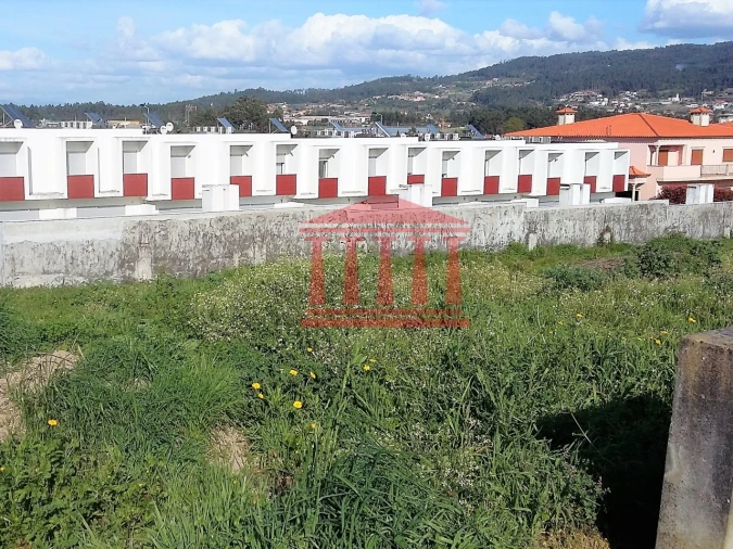 Terreno para Venda em Gamil e Midões Foto 4