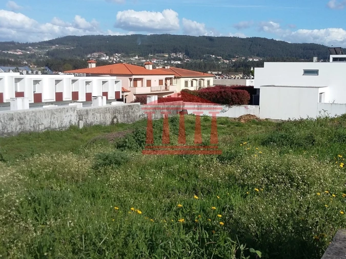 Terreno para Venda em Gamil e Midões Foto 16