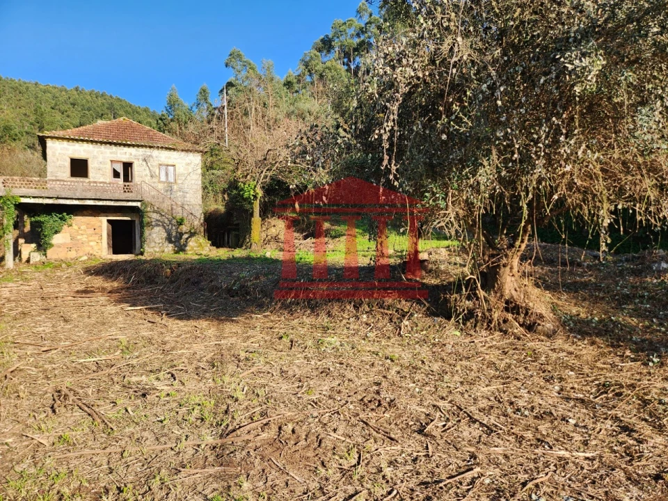 Moradia para Venda em Fragoso Foto 11