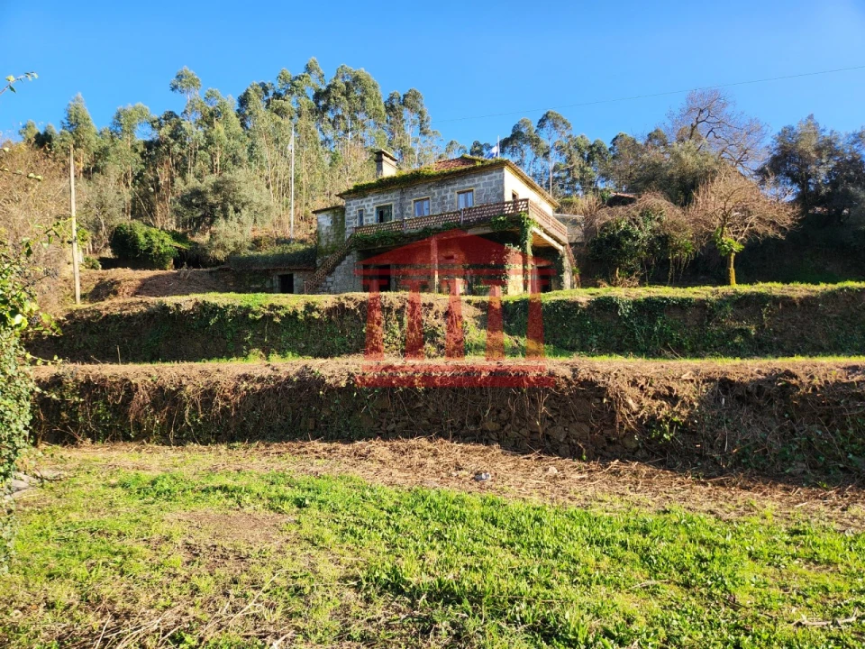 Moradia para Venda em Fragoso Foto 16