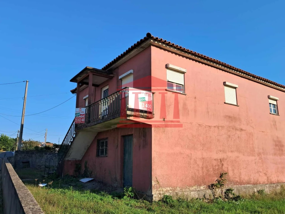 Moradia T3 para Venda em Carvalhal Foto 3