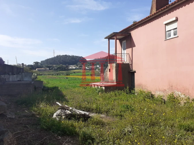 Moradia T3 para Venda em Carvalhal Foto 7