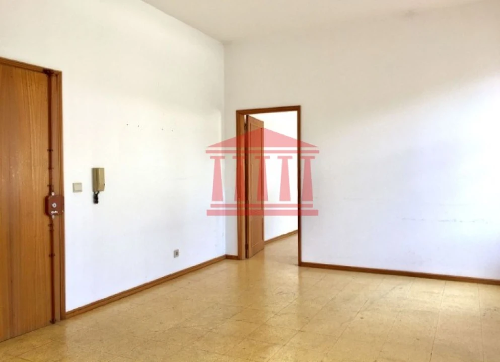 Escritório para Venda em Arcozelo Foto 2