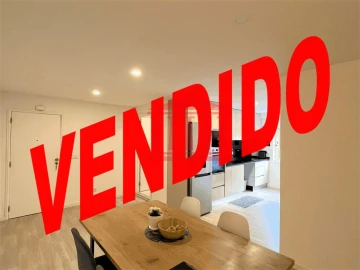 Apartamento T1 para Venda em Arcozelo