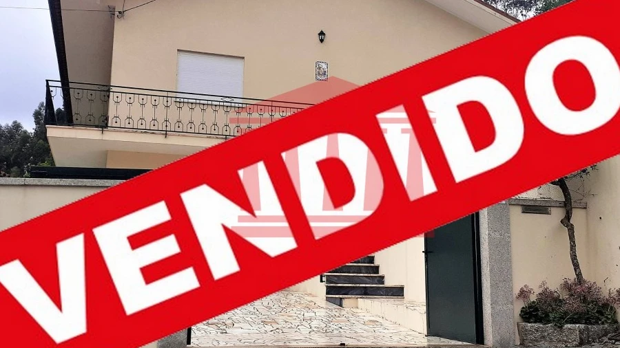 Moradia T3 para Venda em Durrães e Tregosa