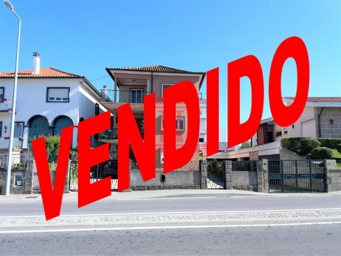 Prédio para Venda em Barcelos, V.Boa, V.Frescainha Foto 1