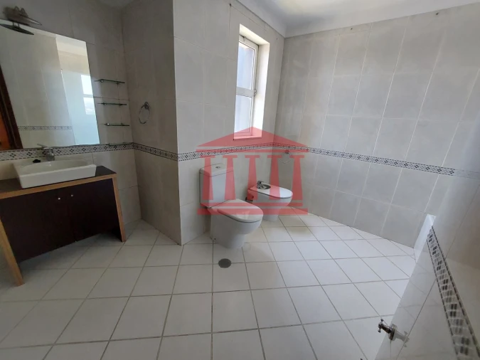 Apartamento T3 para Venda em Arcozelo Foto 6