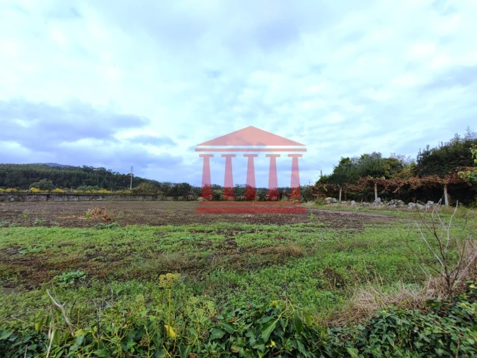 Terreno para Venda em Creixomil e Mariz Foto 9