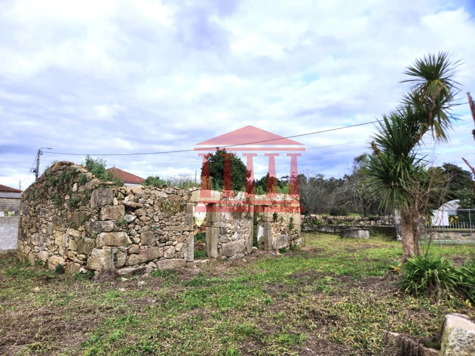 Moradia para Venda em Alheira e Igreja Nova Foto 1