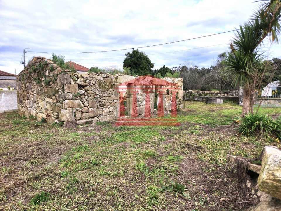 Moradia para Venda em Alheira e Igreja Nova Foto 4