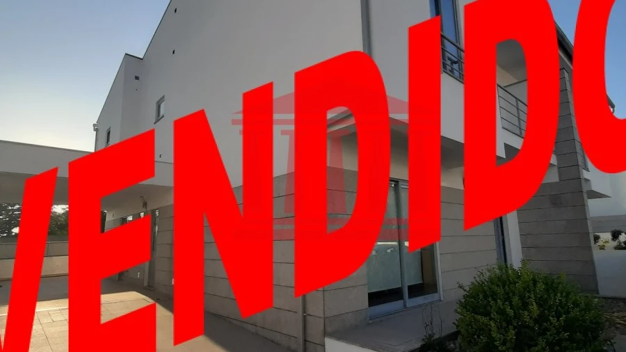 Moradia T3 para Venda em Forjães