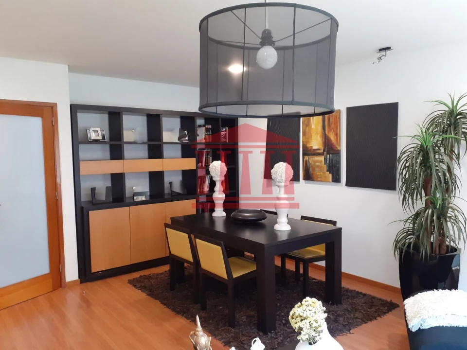 Moradia T3 para Venda em Martim Foto 3