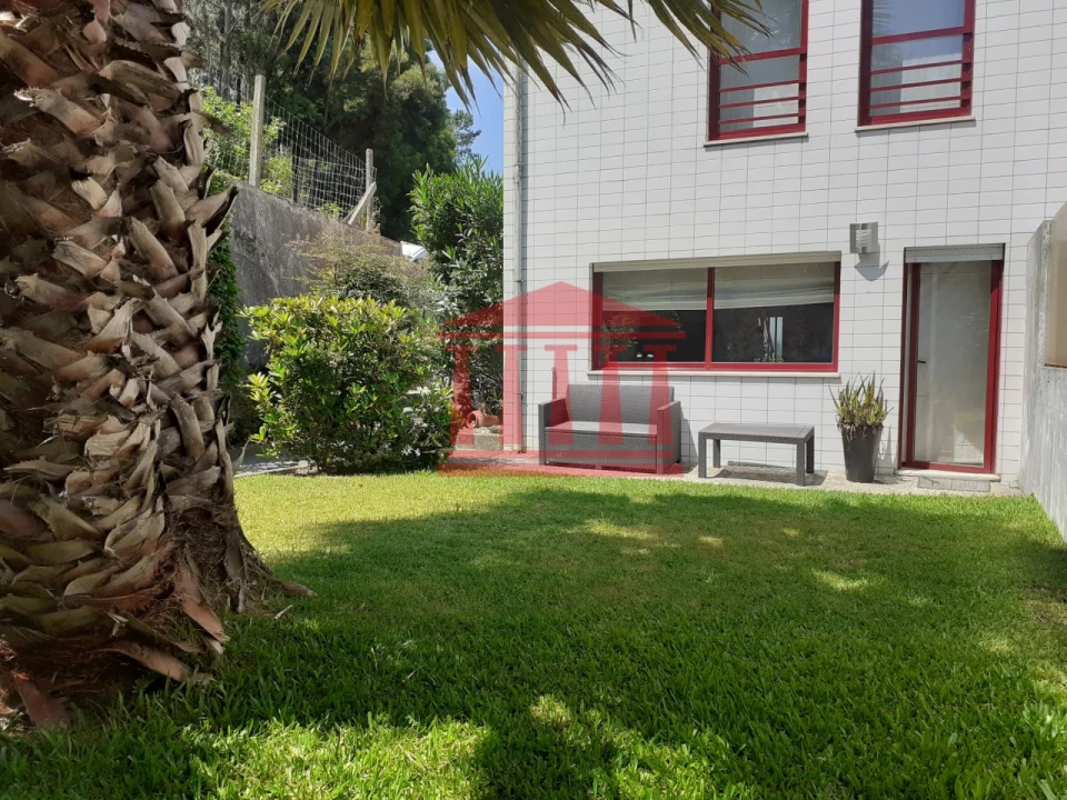 Moradia T3 para Venda em Martim Foto 8