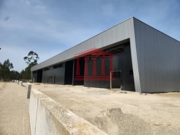 Armazém para Venda em Barqueiros