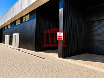 Armazém para Venda em Barqueiros