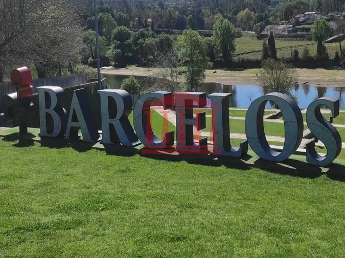 Armazém para Arrendamento em Barcelos, V.Boa, V.Frescainha Foto 1
