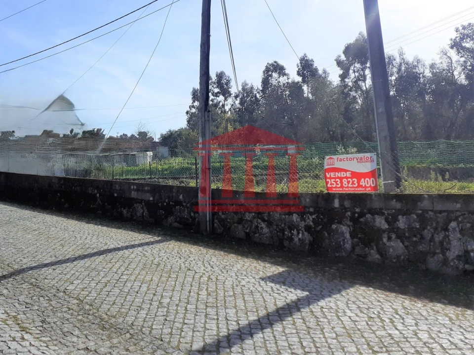 Moradia para Venda em Adães Foto 12